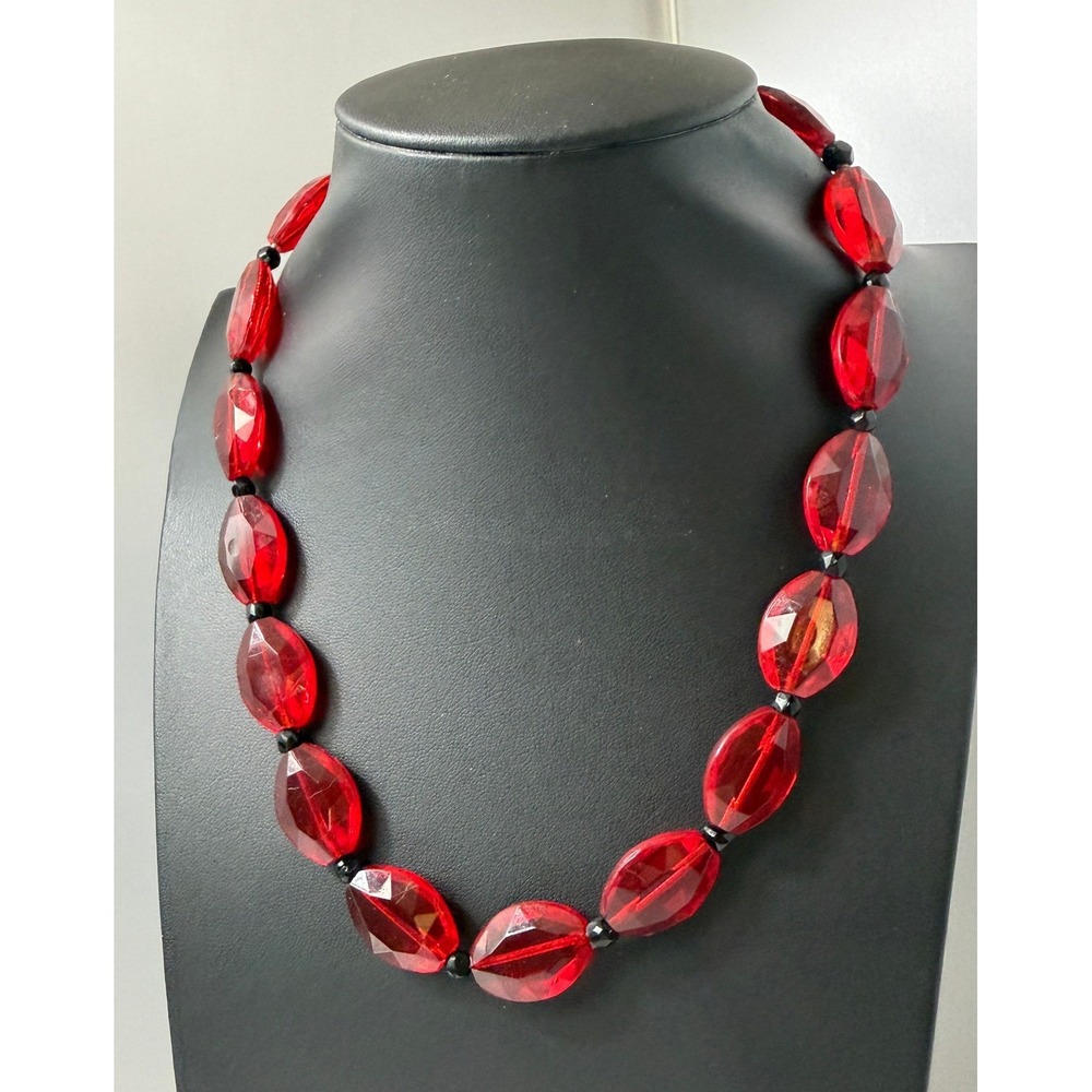 Vintage Glass Bead Necklace Red Black Faceted Oval Statement